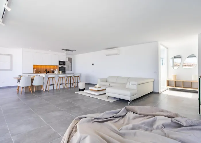 Sybaris 09 By Smart * Costa Adeje (Tenerife)