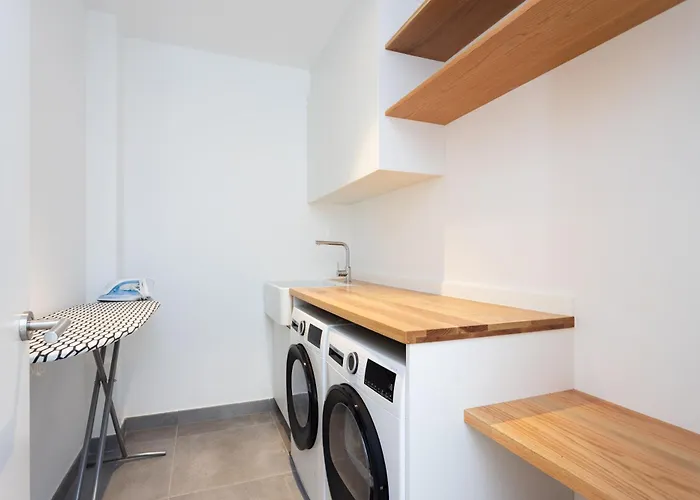 Sybaris 09 By Smart Villa