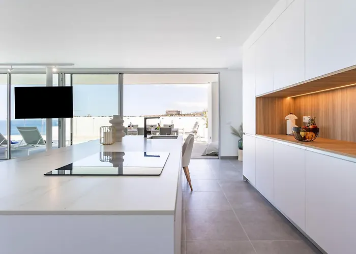 Sybaris 09 By Smart Villa *