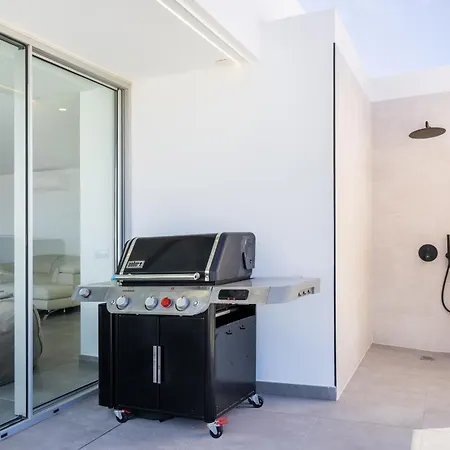 Sybaris 09 By Smart *