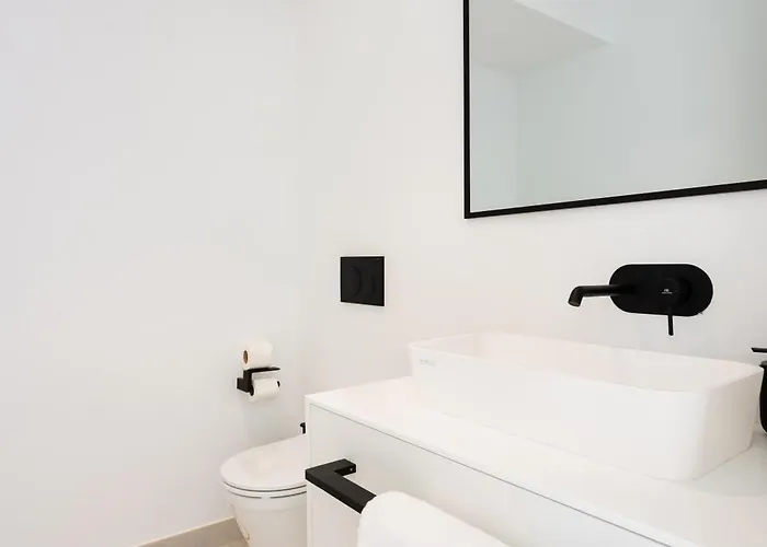 Sybaris 09 By Smart Villa