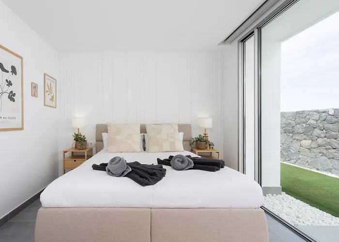 Sybaris 09 By Smart Villa